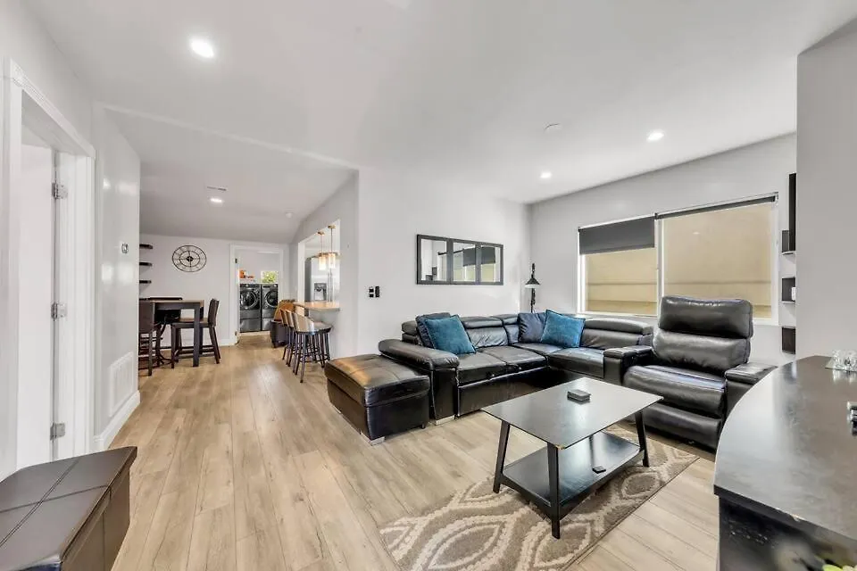 Explore Sacramento! Your Home Base In Downtown